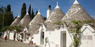 アルベロベッロのトゥルッリ イタリア 世界遺産オンラインガイド