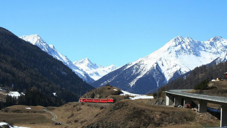 レーティシュ鉄道アルブラ線・ベルニナ線と周辺の景観