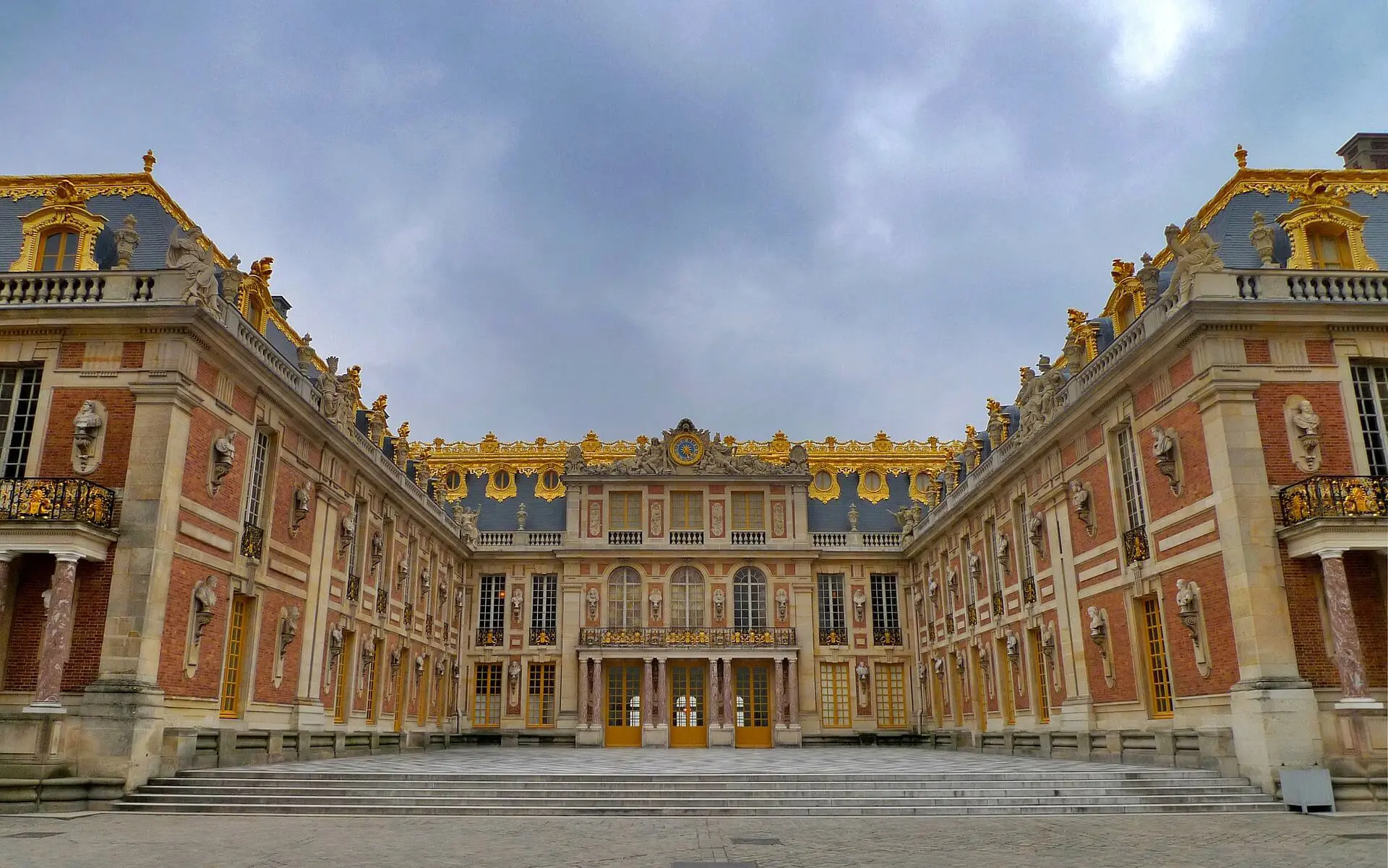 ヴェルサイユの宮殿と庭園 | フランス | 世界遺産オンラインガイド
