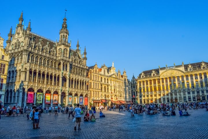 ブリュッセルのグランプラス ベルギー 世界遺産オンラインガイド