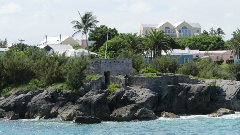 バミューダ島の古都セント・ジョージと関連要塞群
