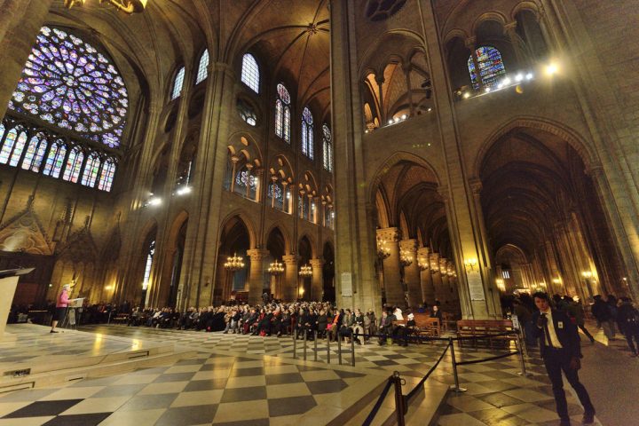 ノートルダム大聖堂 パリのセーヌ河岸 世界遺産オンラインガイド