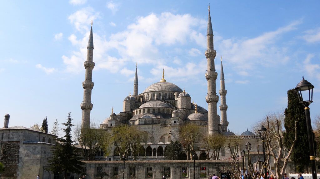 スルタン アフメト ジャミィ ブルー モスク イスタンブルの歴史地区 世界遺産オンラインガイド