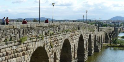 ローマ橋 メリダの考古遺跡群 世界遺産オンラインガイド