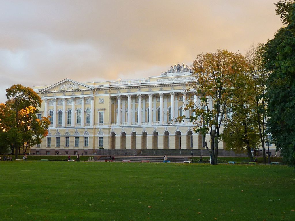 ロシア美術館（ミハイロフスキー宮殿） | サンクトペテルブルク歴史地区と関連建造物群 | 世界遺産オンラインガイド