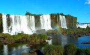 イグアスの滝（アルゼンチン・ブラジル）