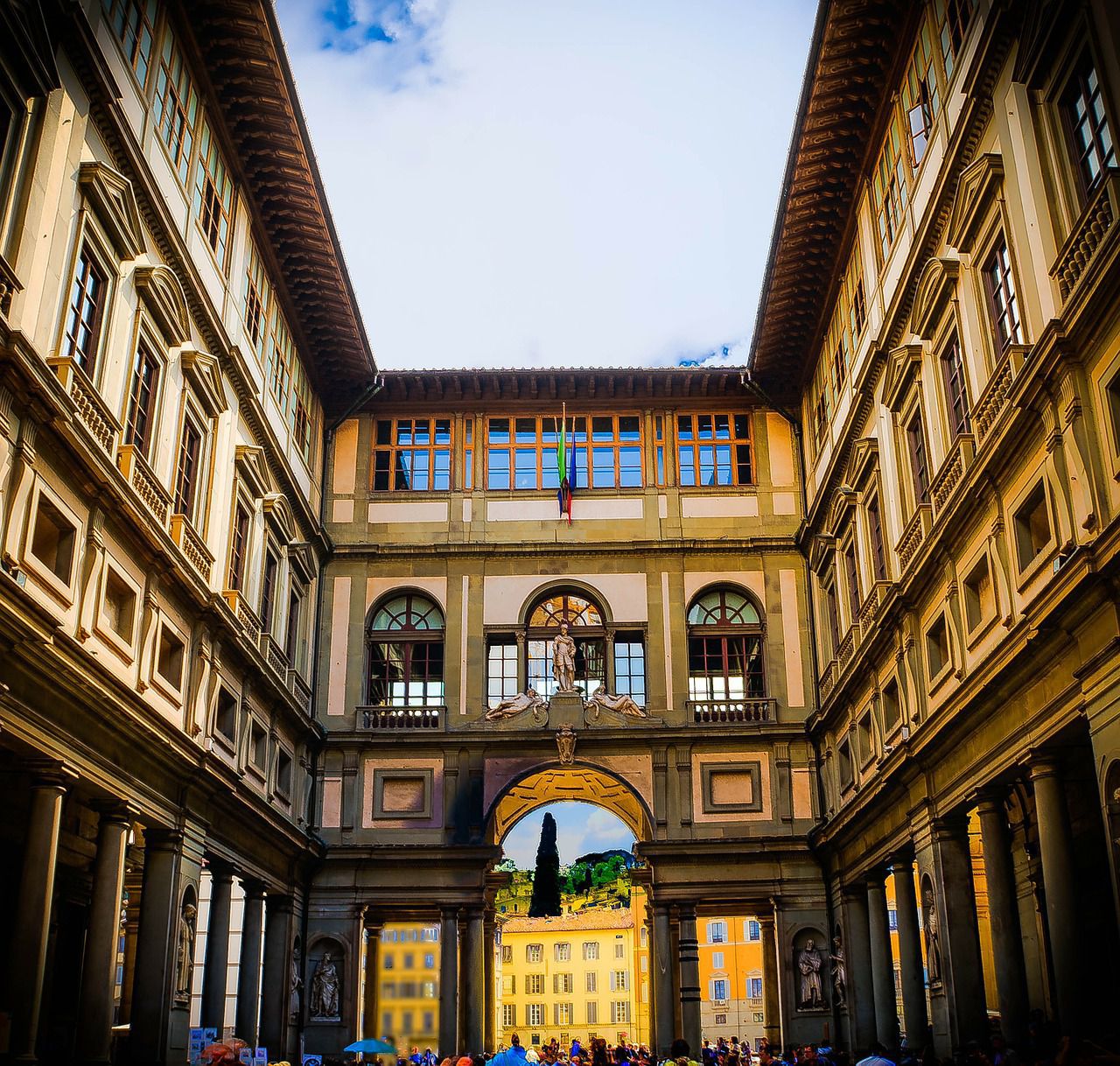 ウフィツィ美術館 | フィレンツェ歴史地区 | 世界遺産オンラインガイド