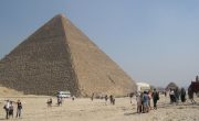 クフ王のピラミッド｜メンフィスとその墓地遺跡 (2)