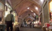 タブリーズの歴史的バザール施設（イラン）