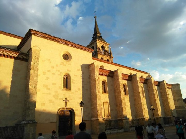 【世界遺産】マヒストラル大聖堂（カテドラル） | アルカラ・デ・エナレスの大学と歴史地区