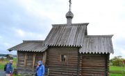 ラーザリ復活教会キジー・ポゴスト（キジ島の木造教会建築）