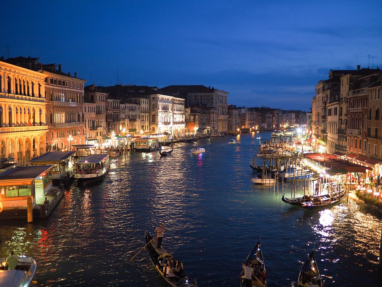 カナル グランデの建築群 ヴェネツィアとその潟 世界遺産オンラインガイド