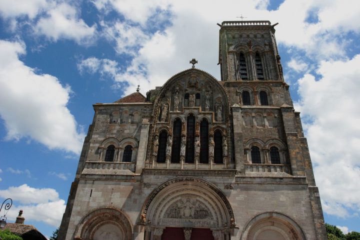 【世界遺産】サント＝マドレーヌ大聖堂 | ヴェズレーの教会と丘