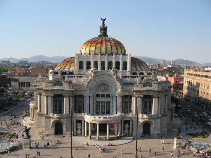 【世界遺産】メキシコシティ歴史地区とソチミルコ