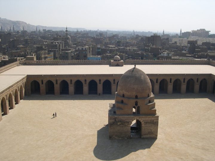 【世界遺産】イブン・トゥール―ン・モスク | カイロ歴史地区
