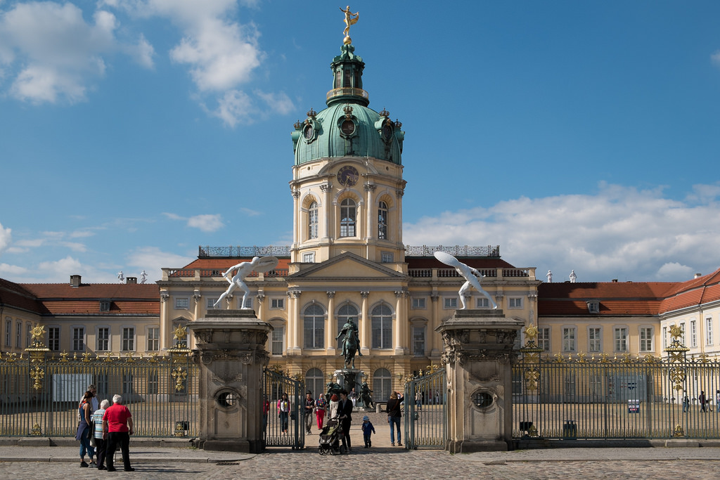シャルロッテンブルク宮殿 ポツダムとベルリンの宮殿群と公園群 世界遺産オンラインガイド