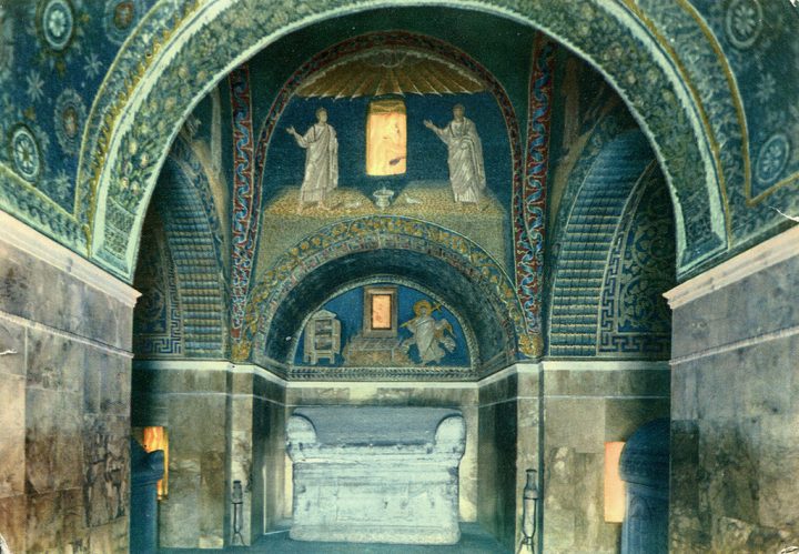 【世界遺産】ガッラ・プラチディア霊廟 | ラヴェンナの初期キリスト教建築物群