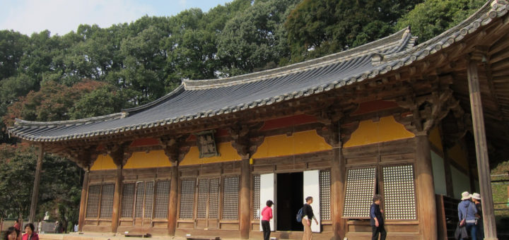 山寺（サンサ）、韓国の山地僧院